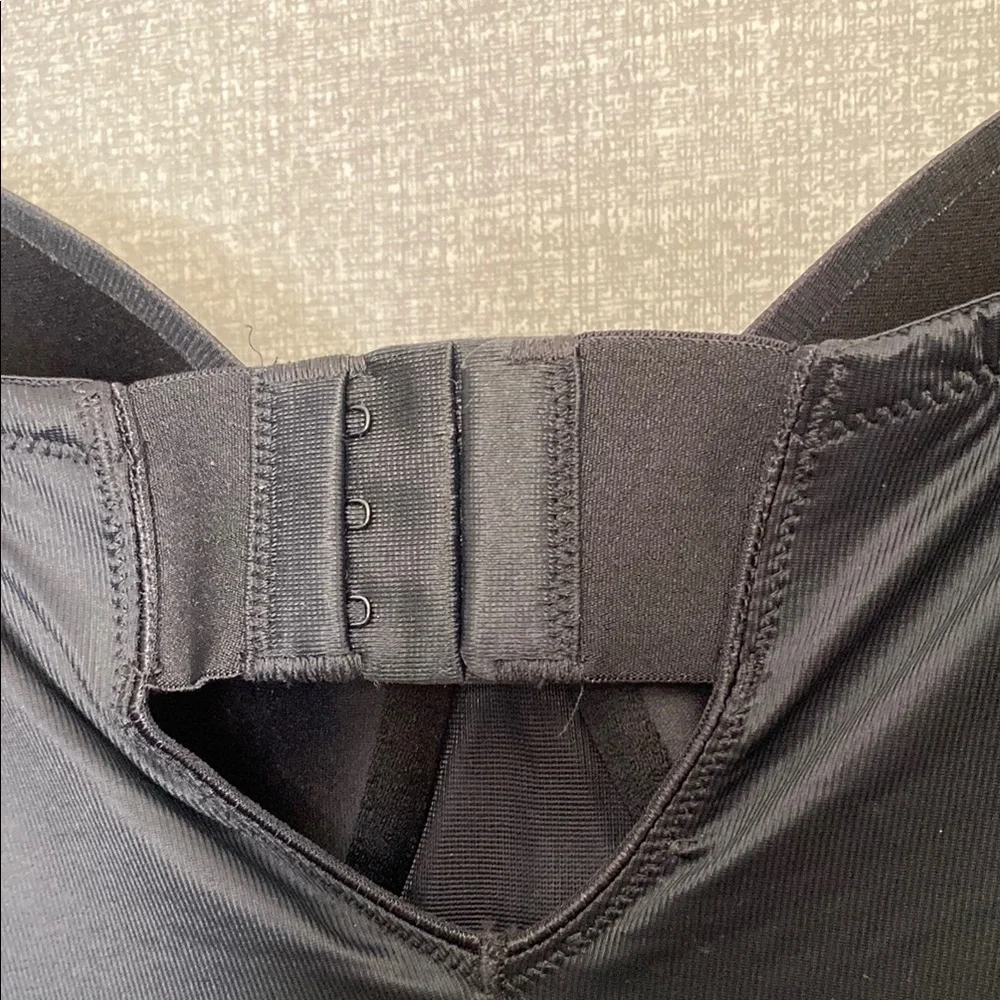 Assets By Spanx nwt assets